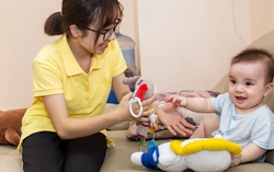 Nhà có con nhỏ nên chọn người giúp việc như thế nào?