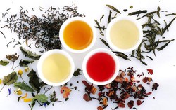 Lợi ích của việc uống 4 tách trà mỗi ngày
