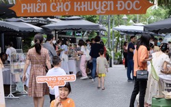 Phố sách Hà Nội: Nhộn nhịp người tham gia “Phiên chợ khuyến đọc”