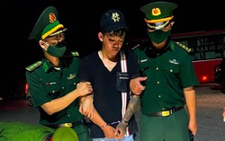 Nam thanh niên dùng xe mô tô vận chuyển ma túy bị sa lưới