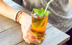 5 loại đồ uống giúp cải thiện sức khỏe đường ruột trong mùa thu