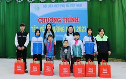 "Tết yêu thương" đến với Đồn biên phòng và người dân Hà Giang