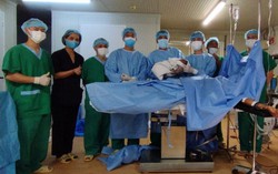 Lần đầu tiên Bệnh viện dã chiến 2.4 mổ cấp cứu thành công cho sản phụ ở Nam Sudan