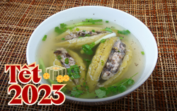 Món ngon ngày Tết của người miền Nam: Canh khổ qua dồn thịt 