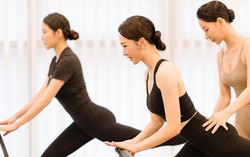 Loạt sao "độ" dáng nhờ pilates: 1 giờ học có giá cả triệu đồng