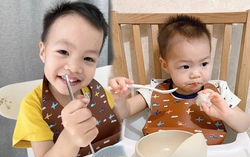 Dạy con tự xúc thìa để bé tự lập trong ăn uống