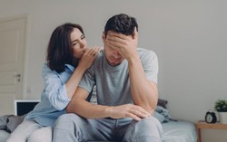 Chồng hủy kế hoạch về quê nội ăn Tết, biết lý do mà tôi buồn vô cùng