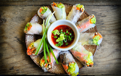 3 món chống ngán cực tốt làm từ giò chả thừa sau Tết