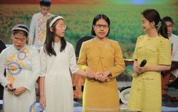 Cô giáo khiếm thị mở cánh cửa cuộc đời trong bóng tối