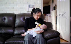 Phụ nữ Hàn Quốc và phong trào "đình công sinh nở" để tránh áp lực xã hội