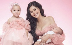 Hoa hậu Kim Nguyên: “Khi làm mẹ, chỉ nhìn con thôi là đã thấy vui!”