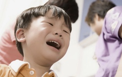 3 cách giáo dục ảnh hưởng tiêu cực cả đời con nhưng nhiều cha mẹ vẫn xem như "bảo bối"