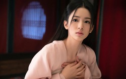 Châu Dã - “tiểu hoa" thế hệ mới với phong cách trang điểm trong veo