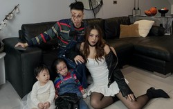Rủ con cùng trang trí Halloween, mẹ dạy bé những kỹ năng quan trọng trong cuộc sống