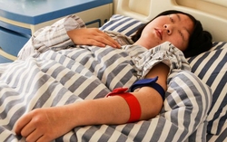 Xem nhẹ nốt ruồi ở nơi ít ai để ý, người phụ nữ hối không kịp vì ung thư đã di căn