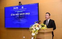 Dự án phát triển báo chí Việt Nam với sự đồng hành từ Vinamilk tổ chức lễ ra mắt hai cuốn sách về nghiệp vụ làm báo