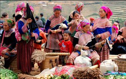 Mô hình chợ đảm bảo an toàn thực phẩm góp phần tiêu thụ hàng hoá ở vùng đặc biệt khó khăn
