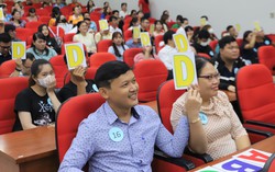 Gia đình trẻ chia sẻ kinh nghiệm "giữ lửa tình yêu"