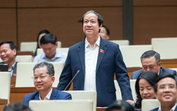 Bộ trưởng Giáo dục và Đào tạo: Chính quyền địa phương cần phối hợp để kiểm soát việc dạy thêm
