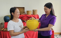Mở lớp dạy nghề mây tre đan, tạo việc làm cho lao động nữ và người có hoàn cảnh khó khăn 