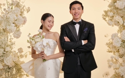 Doãn Hải My nhận đóa hoa đặc biệt từ Đoàn Văn Hậu trước tiệc cưới tại Hà Nội