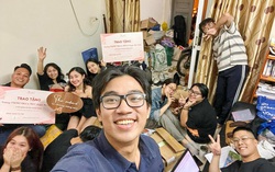 Người trẻ Hà Nội bán hoa gây quỹ xây dựng thư viện sách cho trẻ em vùng cao