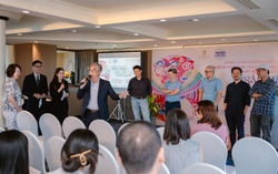 Khơi dậy niềm đam mê hội họa cho người khuyết tật