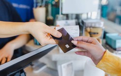 Tư duy tiêu tiền đúng lúc để "tiền đẻ ra tiền" đơn giản nhưng ít người biết