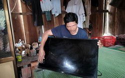 Bản Ploang (Quảng Bình): Người dân đau đáu, mòn mỏi chờ điện, phủ sóng điện thoại