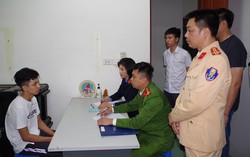Tạm giữ lái xe sinh năm 2003 trốn kiểm tra nồng độ cồn, lái xe ô tô tông CSGT