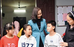 Hà Tĩnh: Thăm hỏi, tặng quà các nhà dòng và cán bộ Hội vùng giáo nhân dịp Giáng sinh 