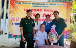 Tri ân gia đình chính sách nhân Ngày 22/12