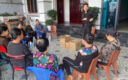 Con cái đi làm xa nơm nớp lo bố mẹ bị “sập bẫy” thực phẩm chức năng