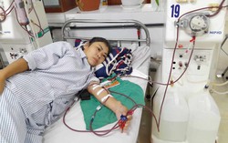 Chồng mất sớm, người phụ nữ mắc bệnh hiểm nghèo mong được sống để lo cho 2 con