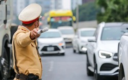 Công an Hà Nội phân luồng giao thông đón Đoàn khách quốc tế thăm Việt Nam