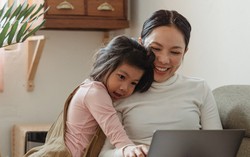 Yêu thương không phải gắn bó 24/7, mà là trao cho nhau sự độc lập cần thiết