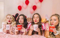 Gen Z lựa chọn cách đón Valentine đặc biệt và thú vị