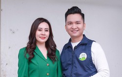 Hoa hậu Phan Kim Oanh giản dị khi tham gia hoạt động từ thiện 