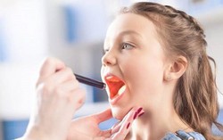 Triệu chứng viêm VA ở trẻ nhỏ cha mẹ nên lưu ý