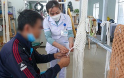 Chuyện về những y, bác sĩ "thần kinh thép" tại Bệnh viện Tâm thần Đà Nẵng