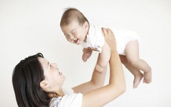 Hội chứng rung lắc do bế bé nguy hiểm như thế nào?