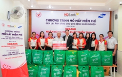 HDBank mang ánh sáng đến cho hàng trăm người nghèo