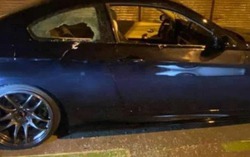 Bố đập nát chiếc xe tiền tỷ của con trai, cảnh sát đến "hỏi tội" mới ngỡ ngàng với lý do