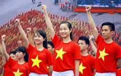 Việt Nam sắp cán mốc 100 triệu người: Làm gì để không ai bị bỏ lại phía sau?
