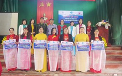 Thu gom rác thải nhựa biển, biến rác thành tiền 