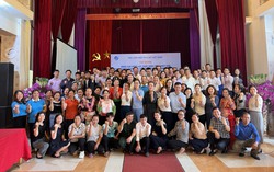 100 đại biểu tham gia lớp tập huấn "Nâng cao năng lực thực hiện lồng ghép giới cho cộng đồng"