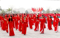 Thanh Hóa: Gần 180.000 cán bộ, hội viên, phụ nữ đồng diễn dân vũ thể thao mừng Ngày 8/3