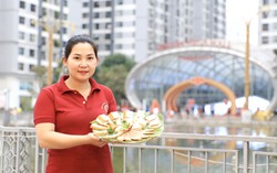 Bỏ nghề lương cao, nâng tầm giá trị giò chả Ước Lễ của quê hương