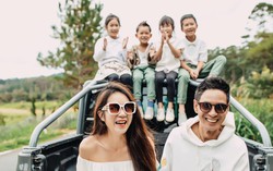 Phản ứng của Lý Hải khi được hỏi chuyện sinh con thứ 5