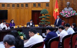 Bộ Tài chính cần sớm hoàn thiện hồ sơ, phương án giảm 2% thuế VAT, giảm tiền thuê đất